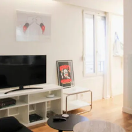Bright In The Heart Of Well Located * Paris